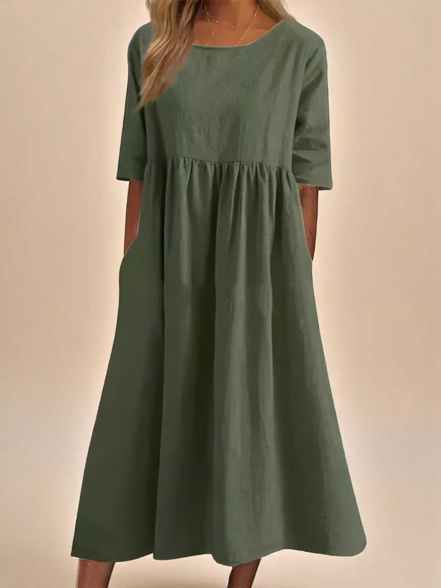 Serena – Minimalist Maxi Dress with Loose Fit